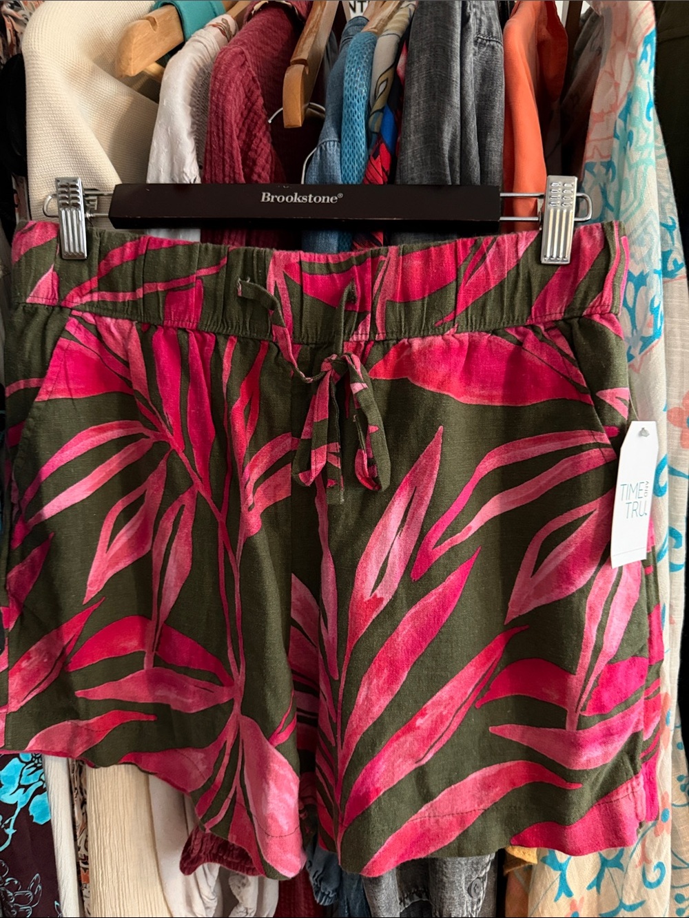 Time and Tru Olive Green and Hot Pink Tropical Print Pull-On Shorts